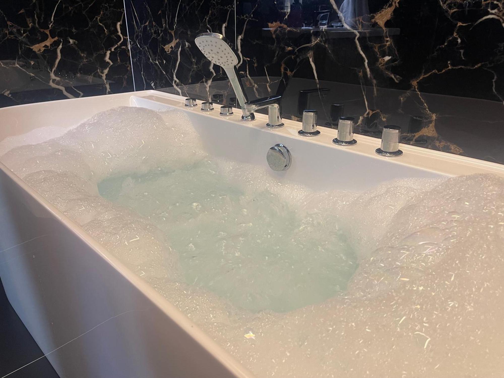 15 - Center Hotel 4*